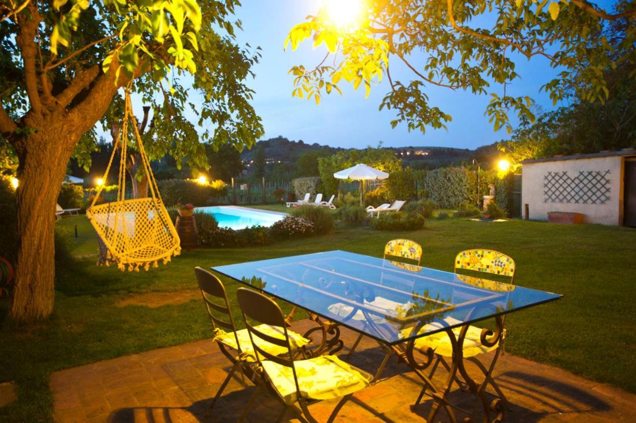 Agriturismo Il Fienile Guest House Montepulciano Exterior photo