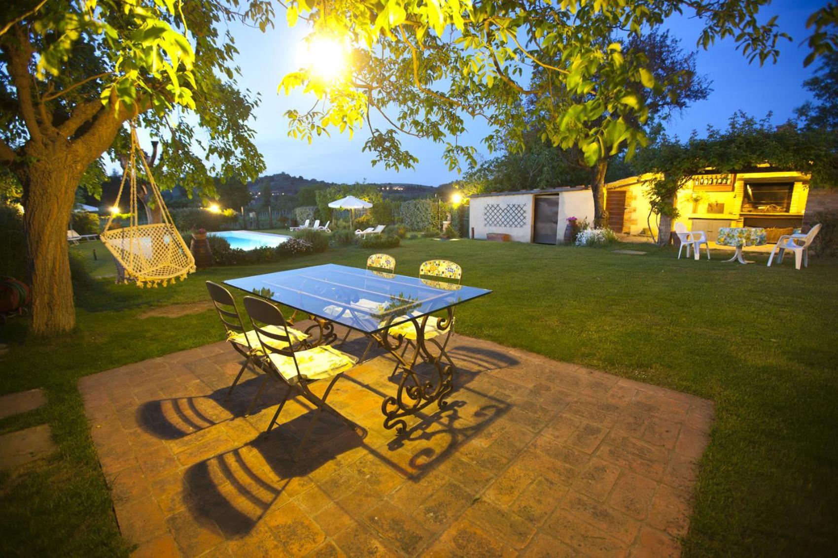 Agriturismo Il Fienile Guest House Montepulciano Exterior photo