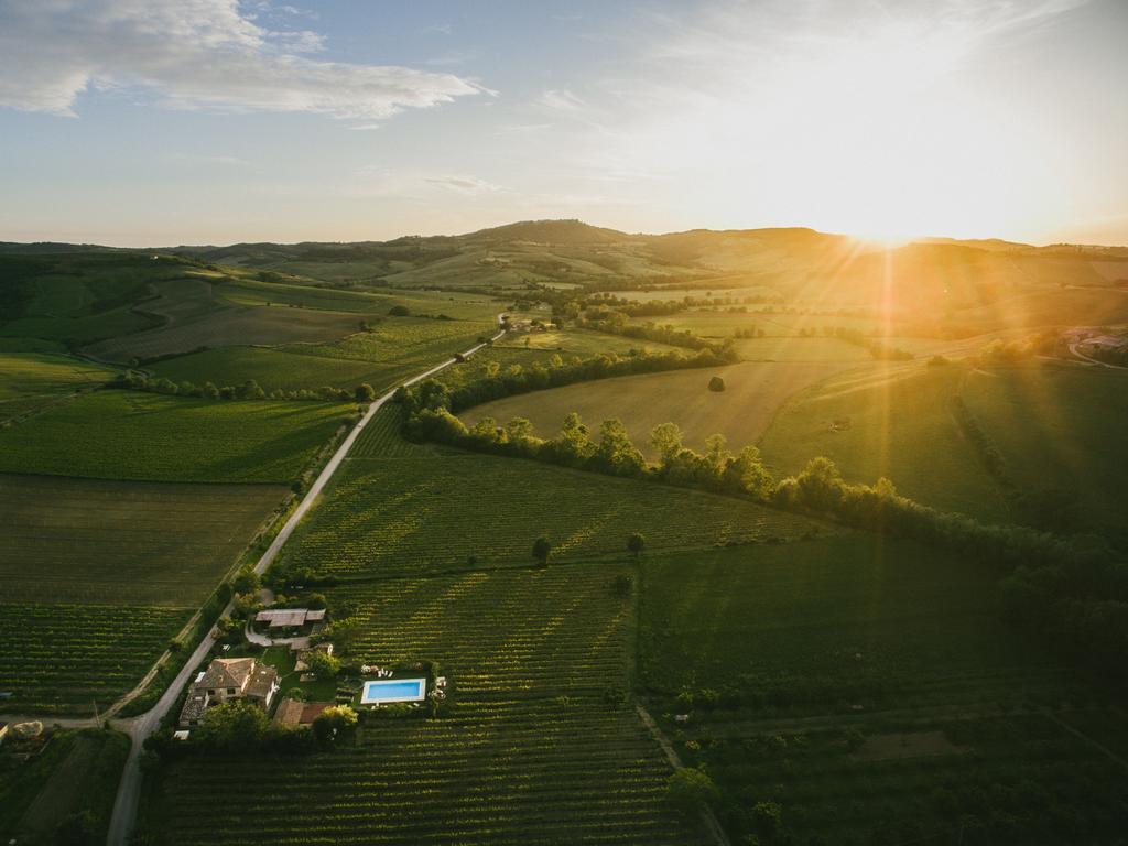 Agriturismo Il Fienile Guest House Montepulciano Exterior photo